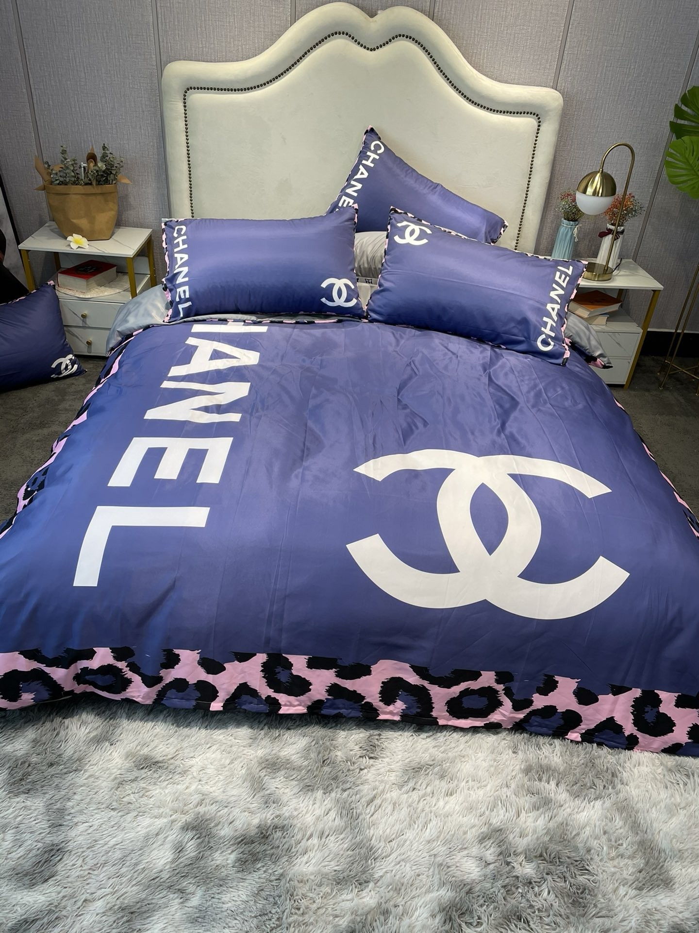 Bedding-Chanel four-piece s et