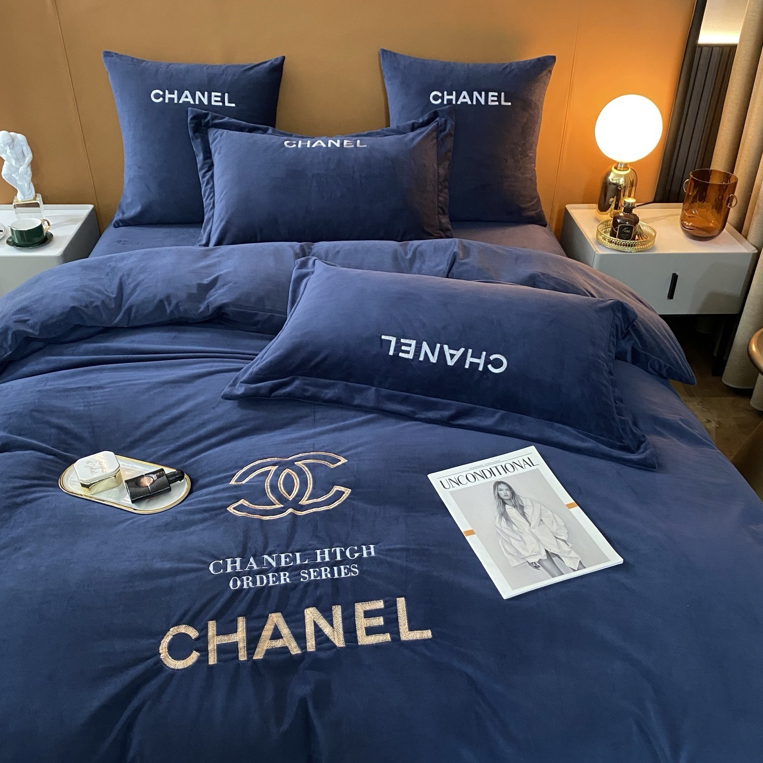 Bedding-Chanel four-piece s et