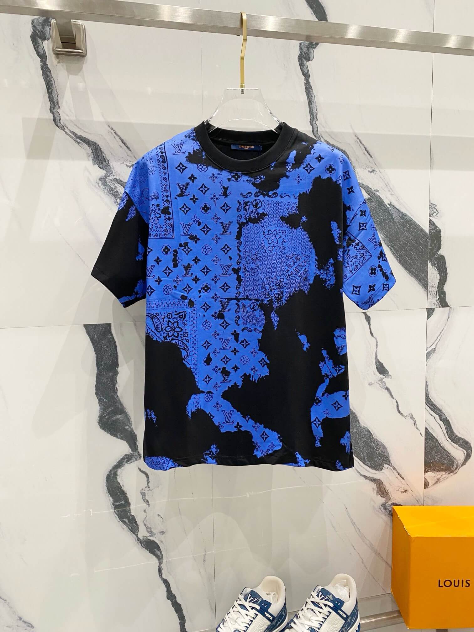 Rendering Blue Full Print T Shirt
