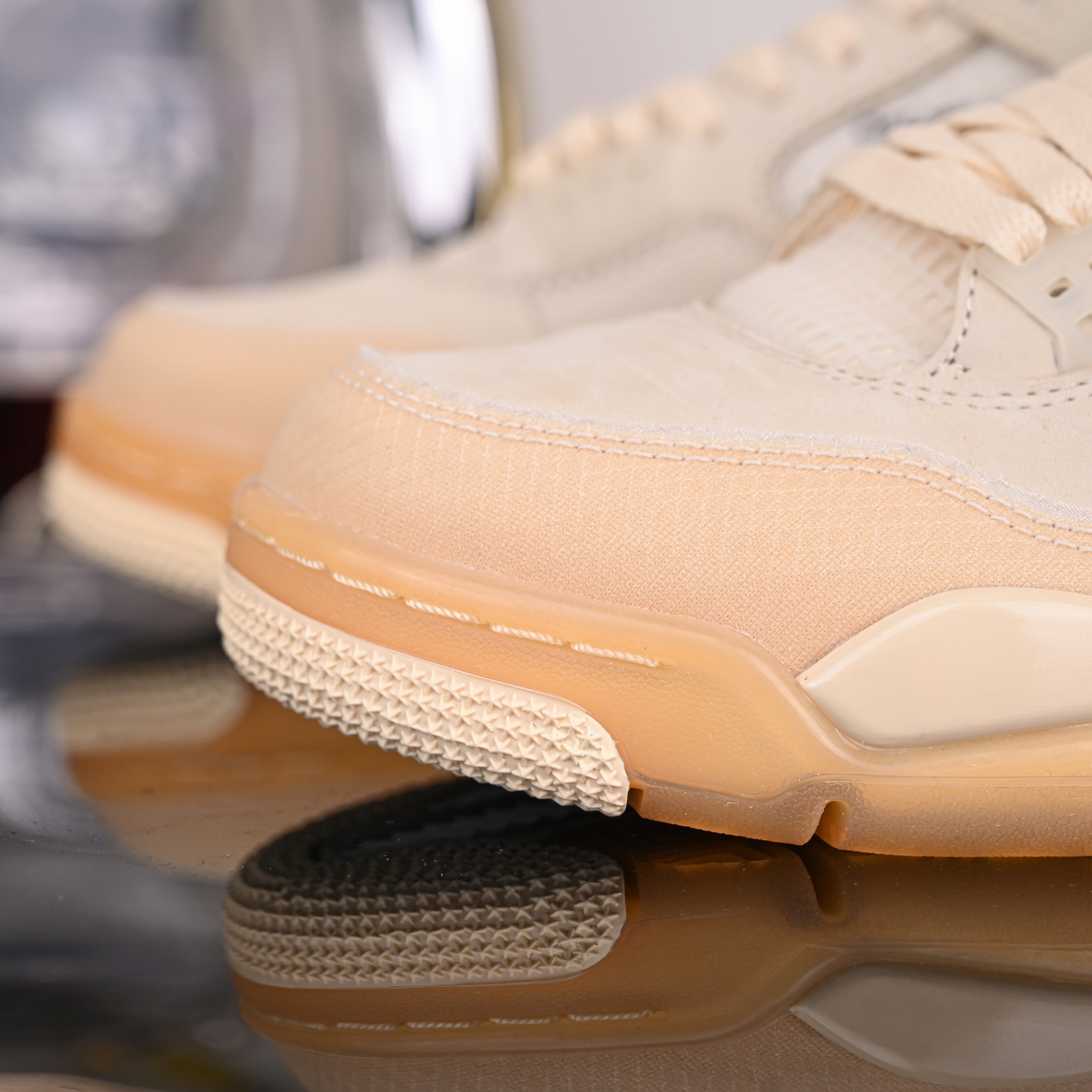 AIR JORDAN OFF-WHITE X WMNS AIR JORDAN 4 SP 'SAIL' CV9388-100