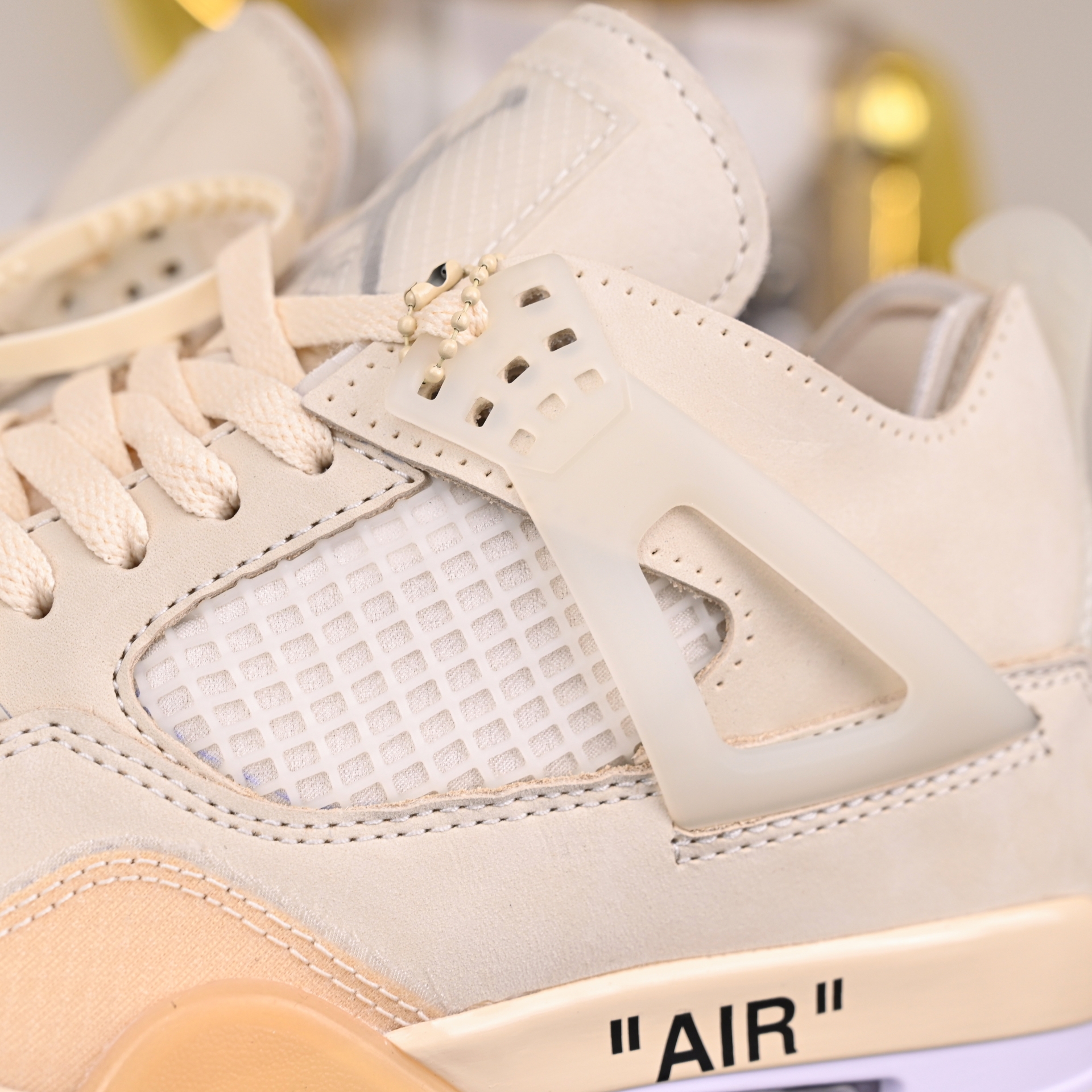 AIR JORDAN OFF-WHITE X WMNS AIR JORDAN 4 SP 'SAIL' CV9388-100