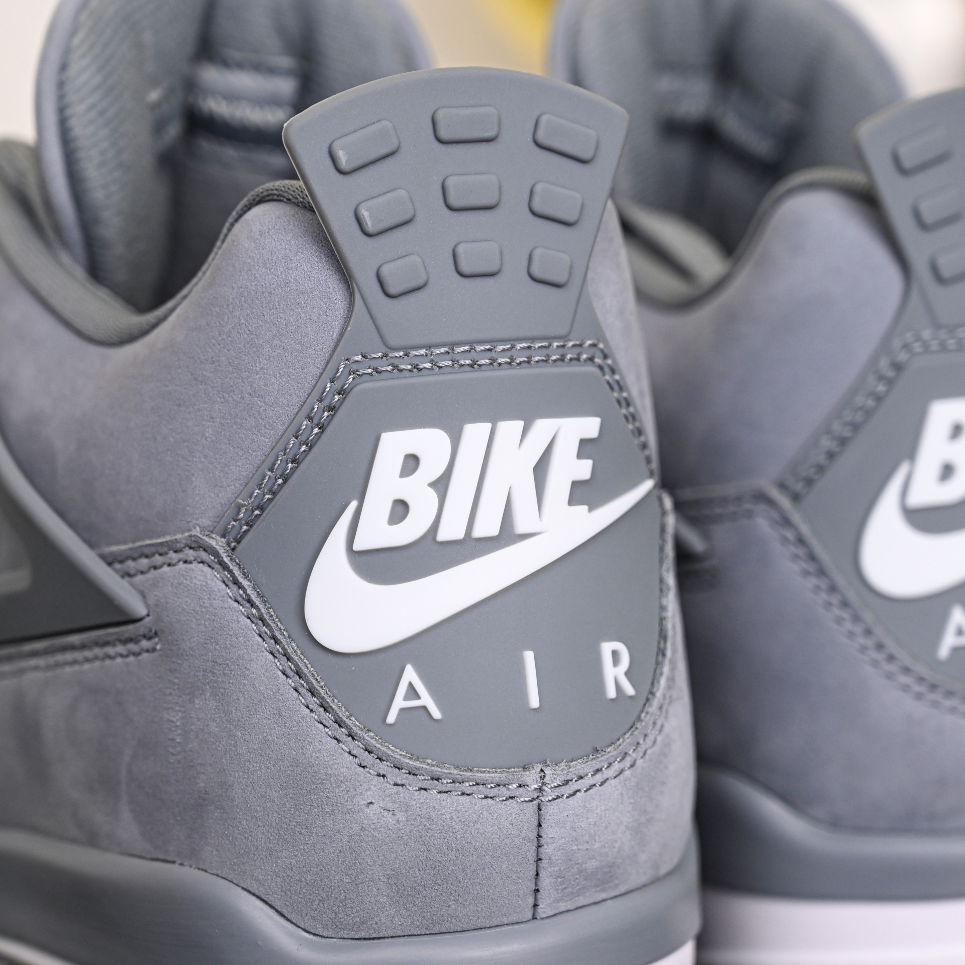 Nigel Sylvester X AIR JORDAN 4 RETRO HF4340-003