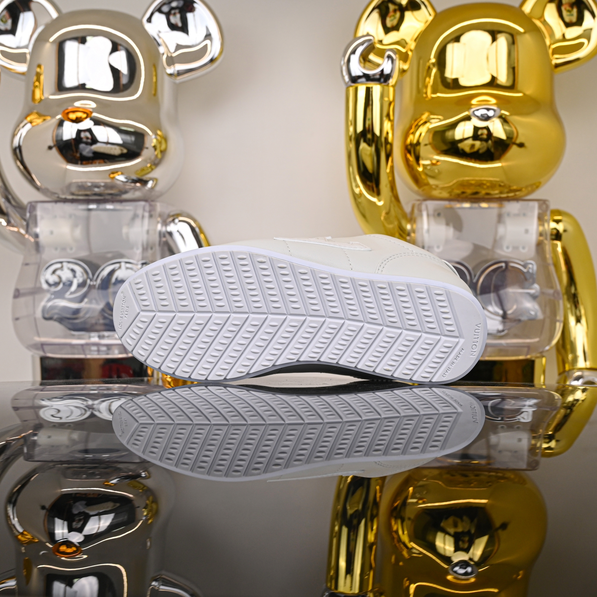 LOUIS VUITTON x Nigo