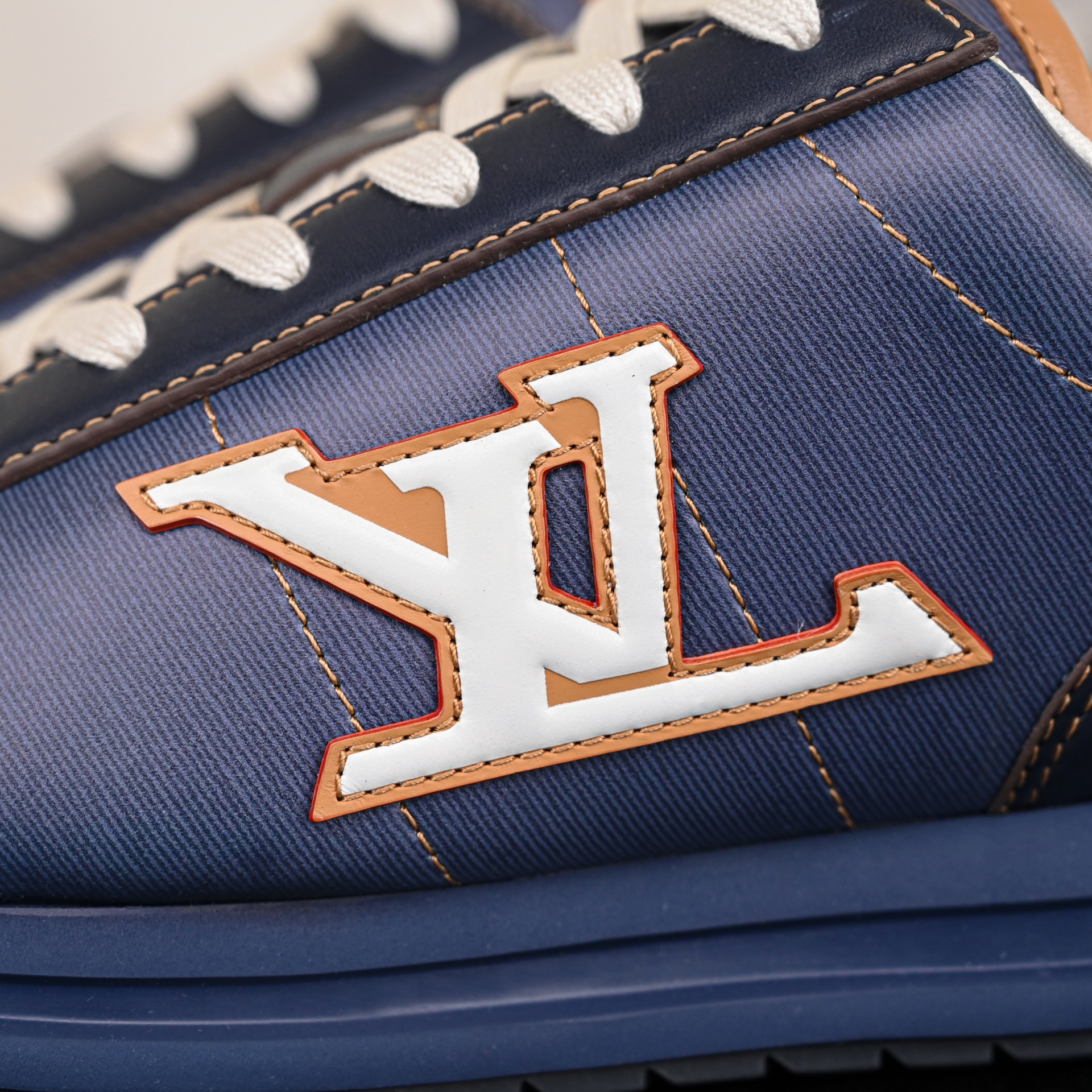 LOUIS VUITTON x Nigo