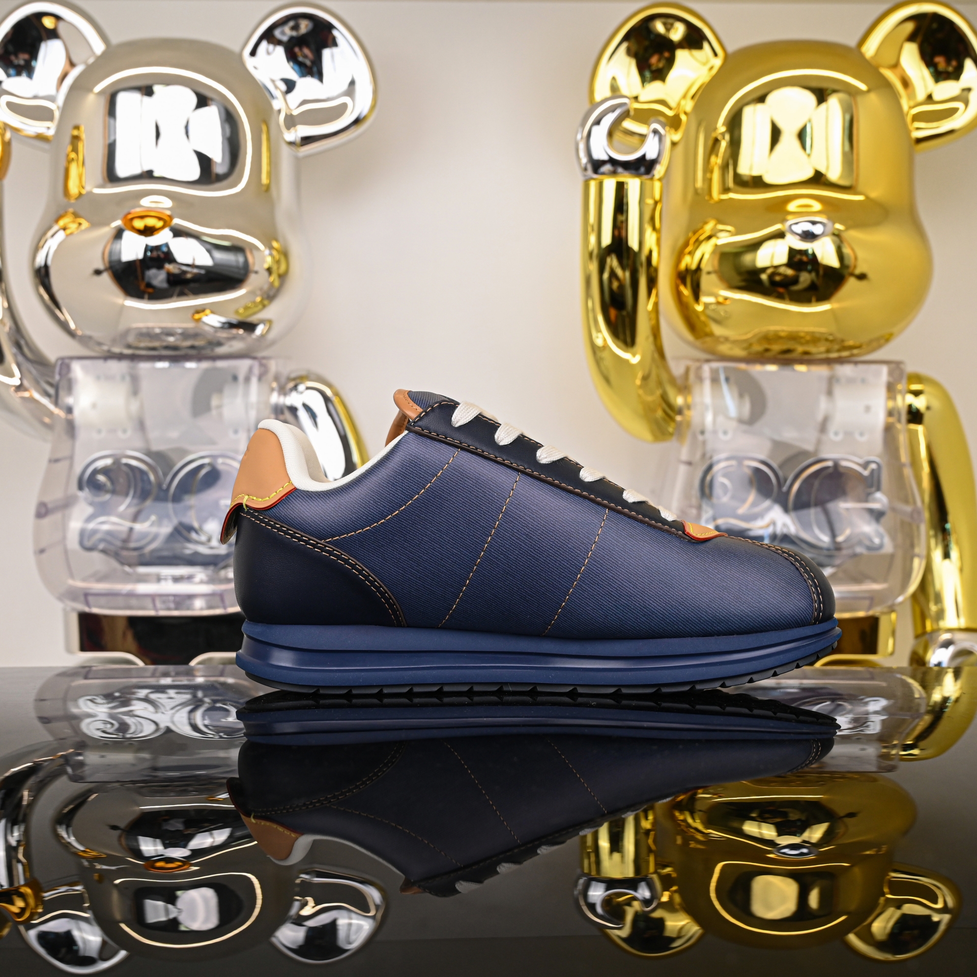 LOUIS VUITTON x Nigo