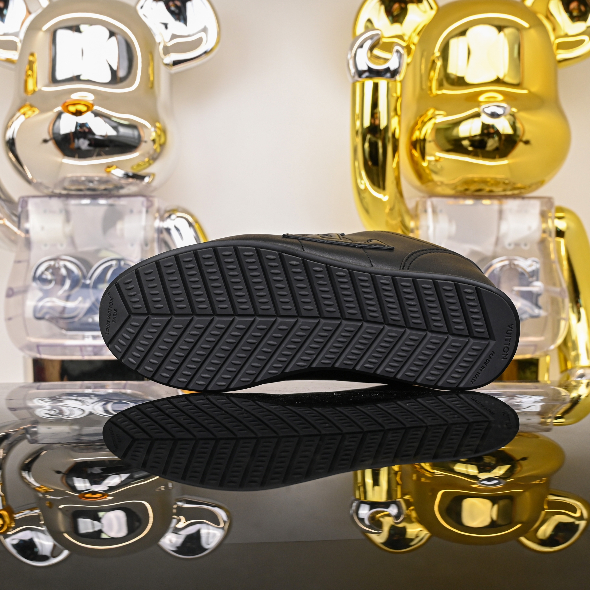 LOUIS VUITTON x Nigo