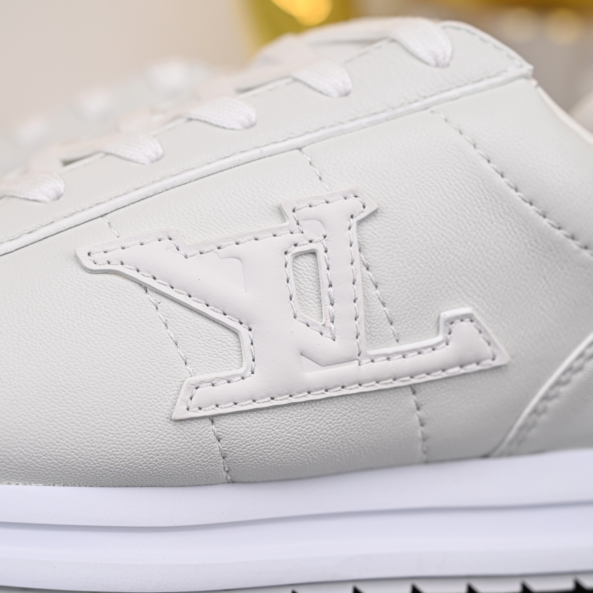 LOUIS VUITTON x Nigo