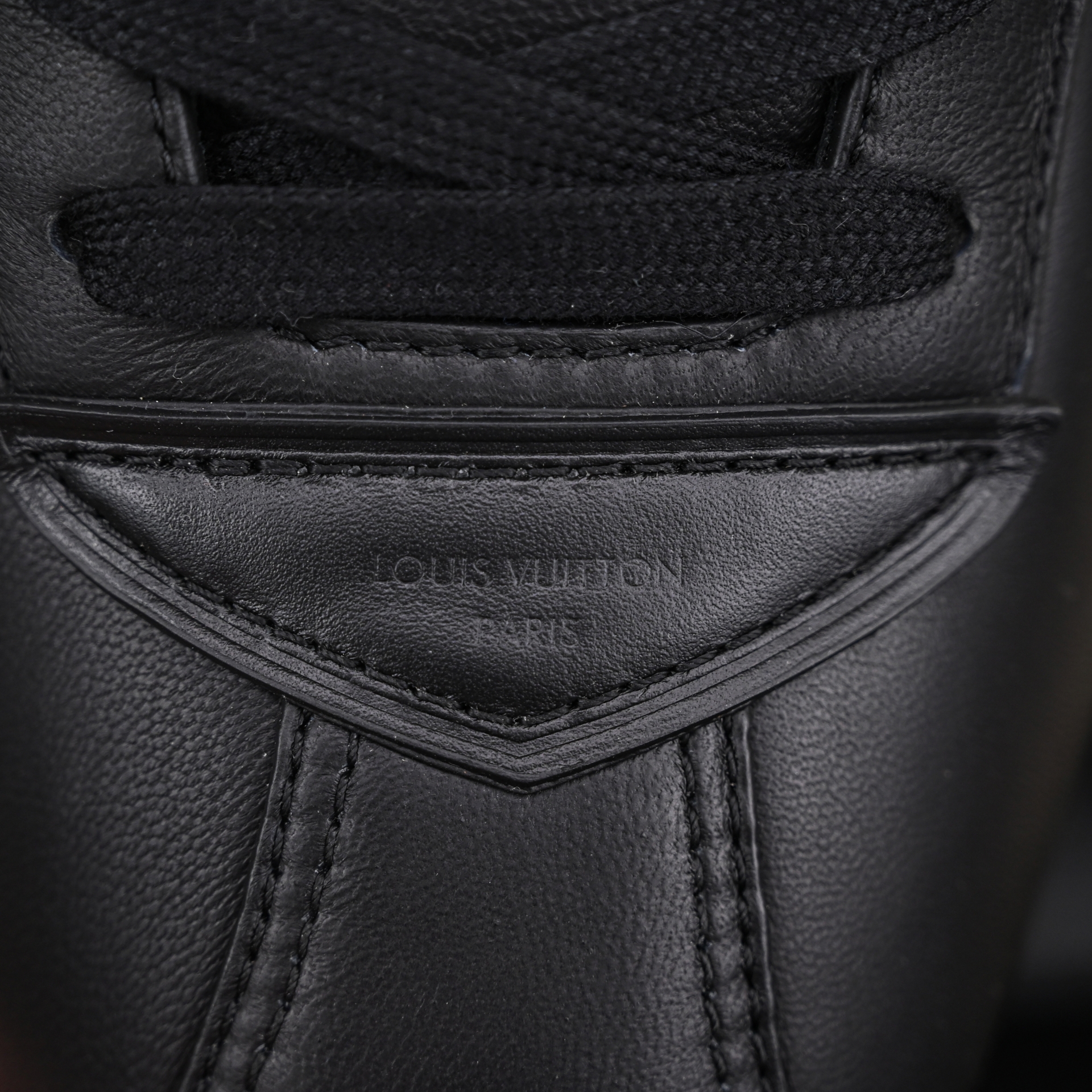 LOUIS VUITTON x Nigo