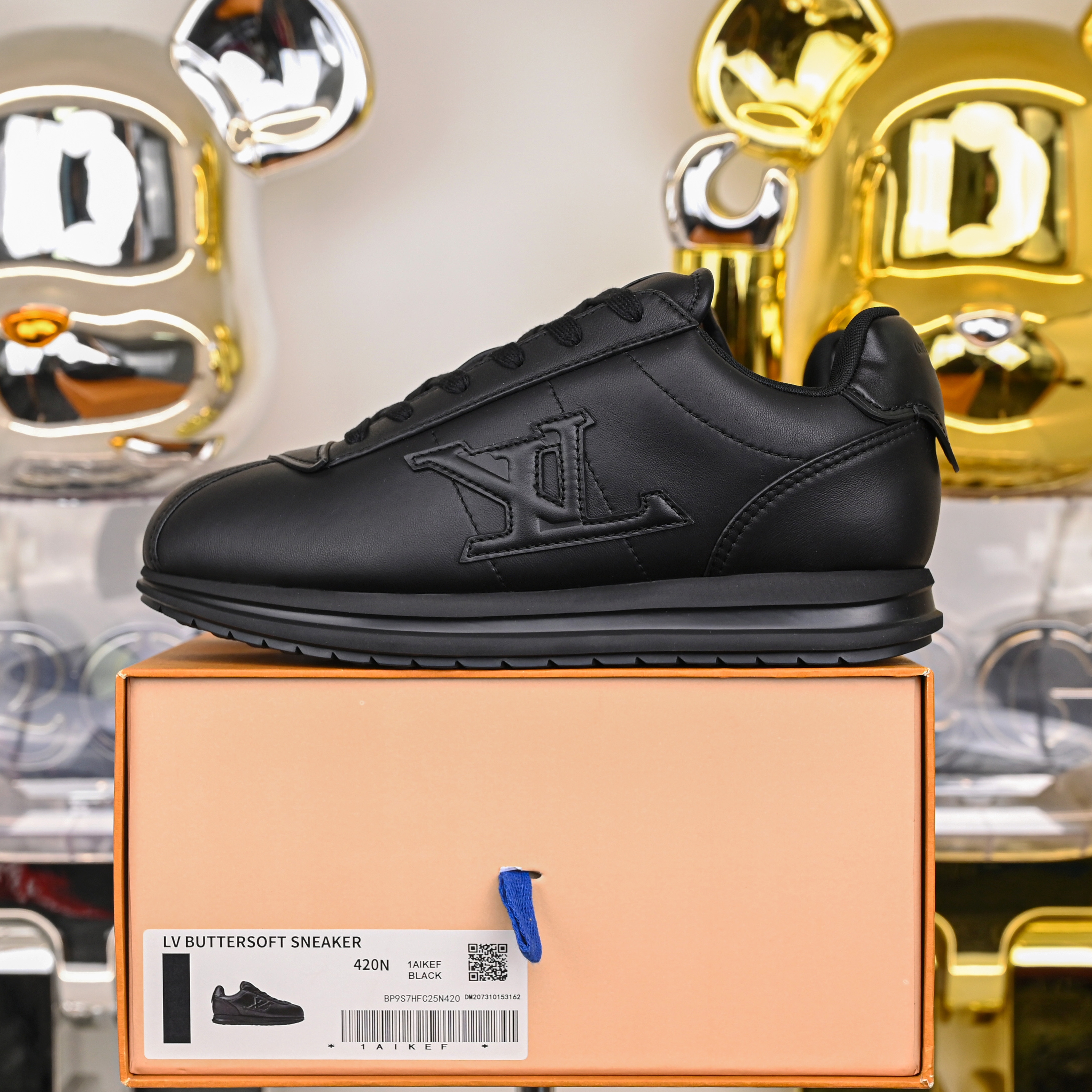 LOUIS VUITTON x Nigo