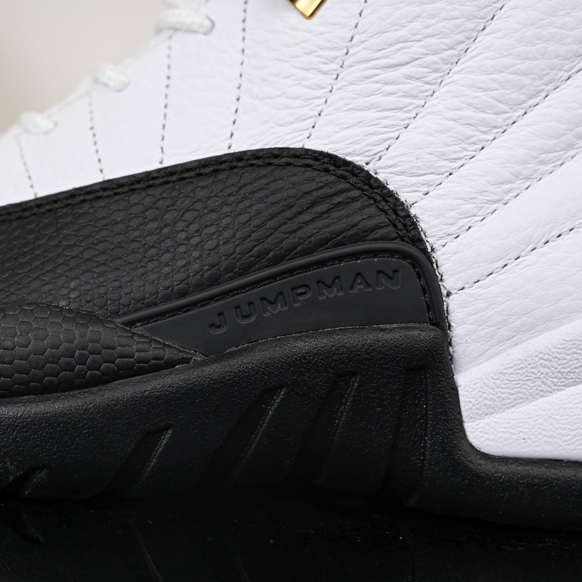 Air Jordan 12“Taxi”History  CT8013-117
