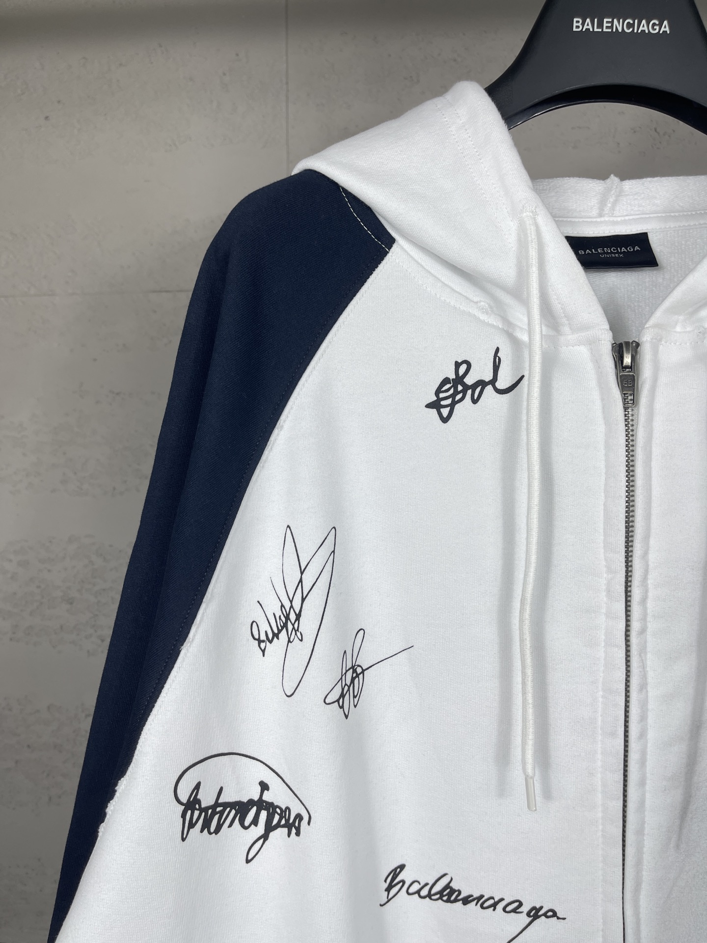 Balanciag@ Signature Print Hand-Painted Graffiti Cardigan Hoodie FW26