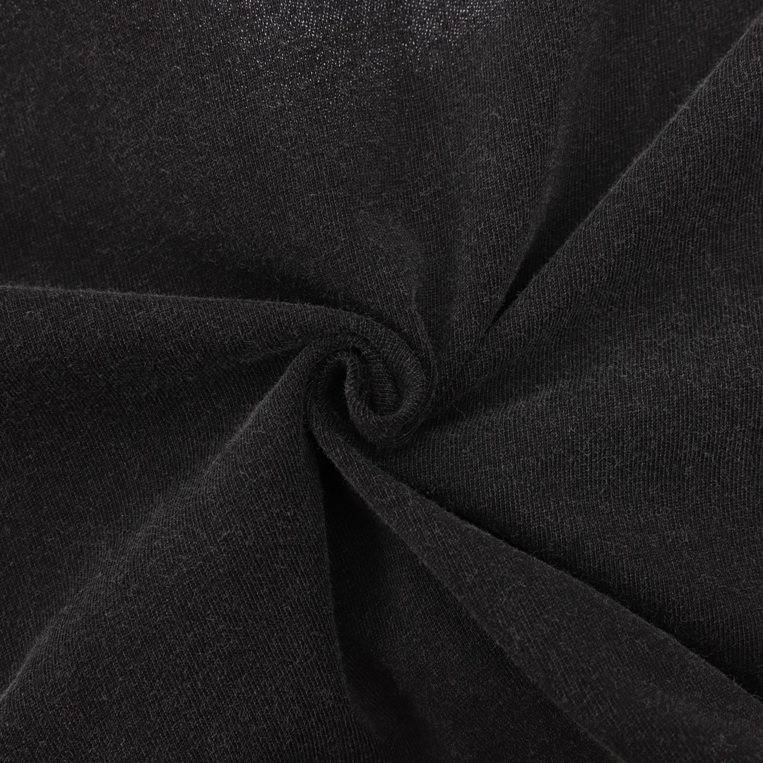 Balancig* Chest letter print T-shirt