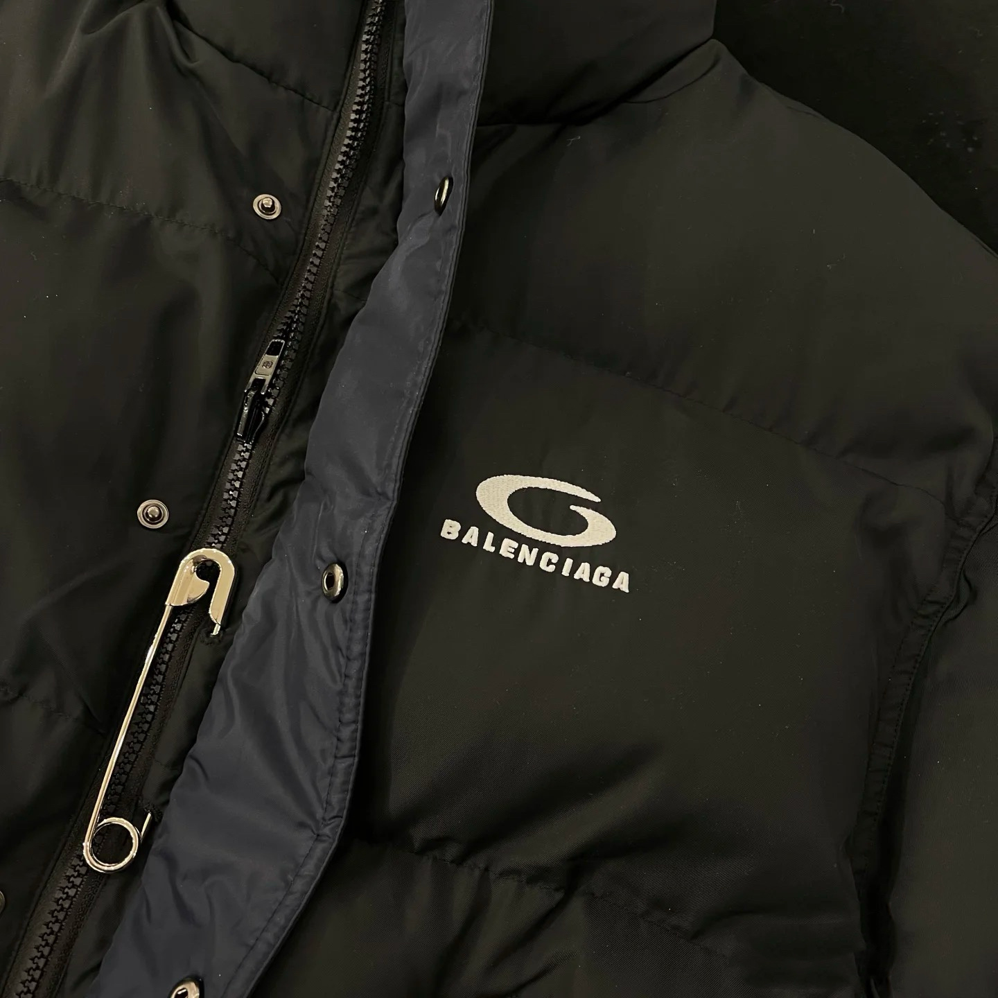 Balanciag@ Reversible Pin-Detail Down Jacket