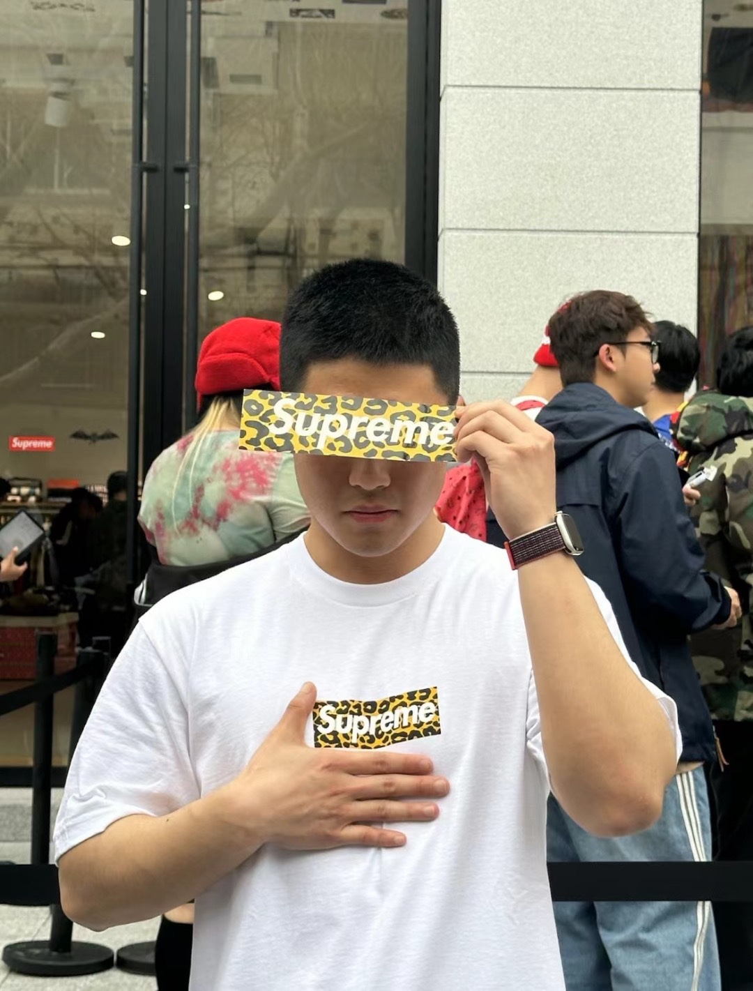 Suprem3 Shanghai Box Logo Tee