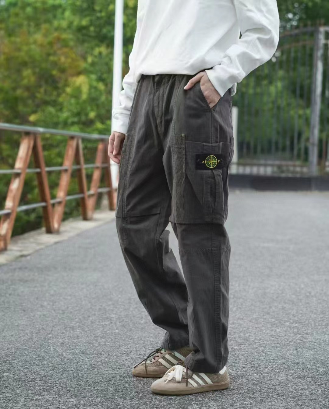 Stone Island Relaxed Fit Cargo Pants