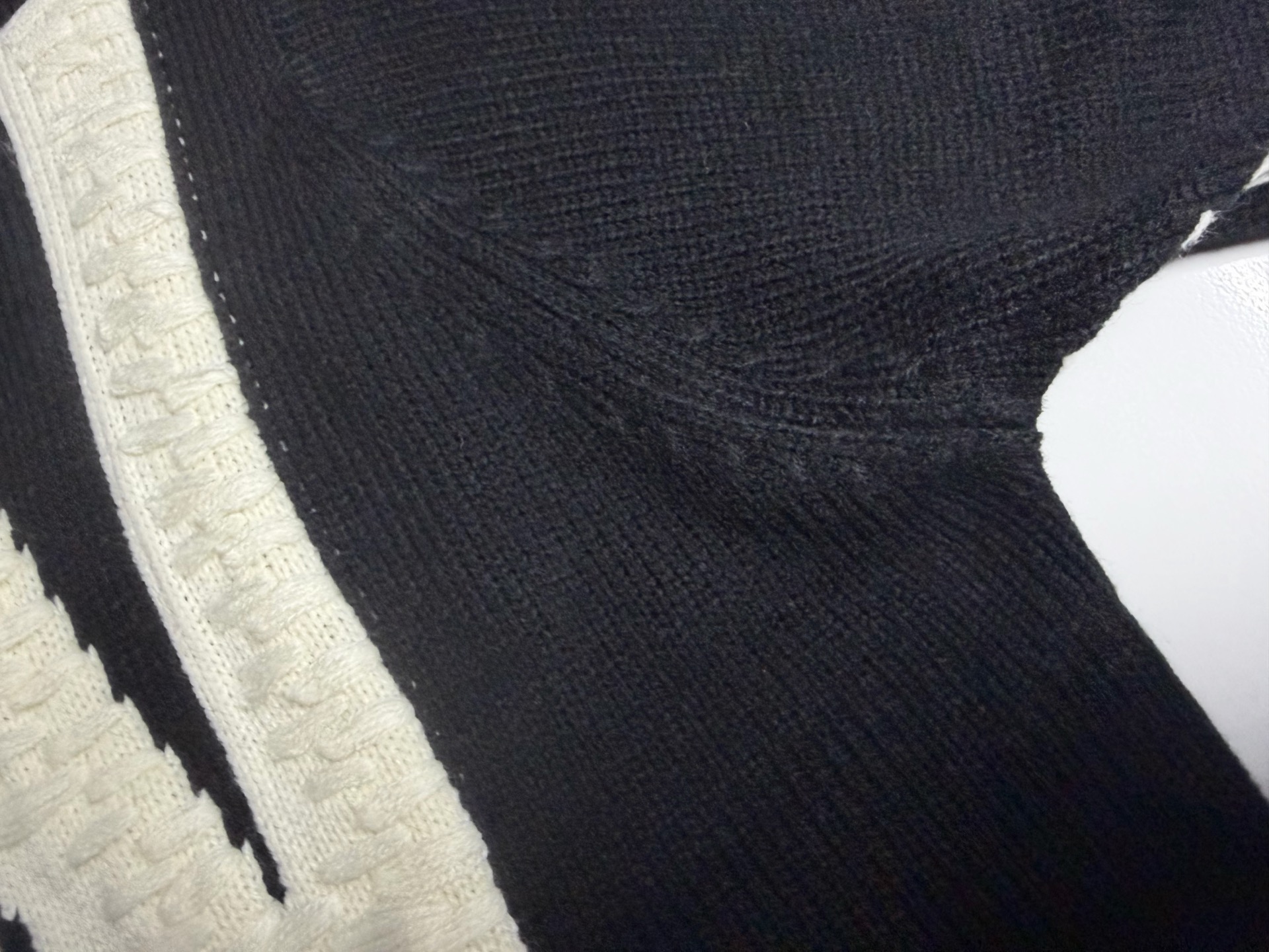 Saint Michael SIN Black Broken Sweat