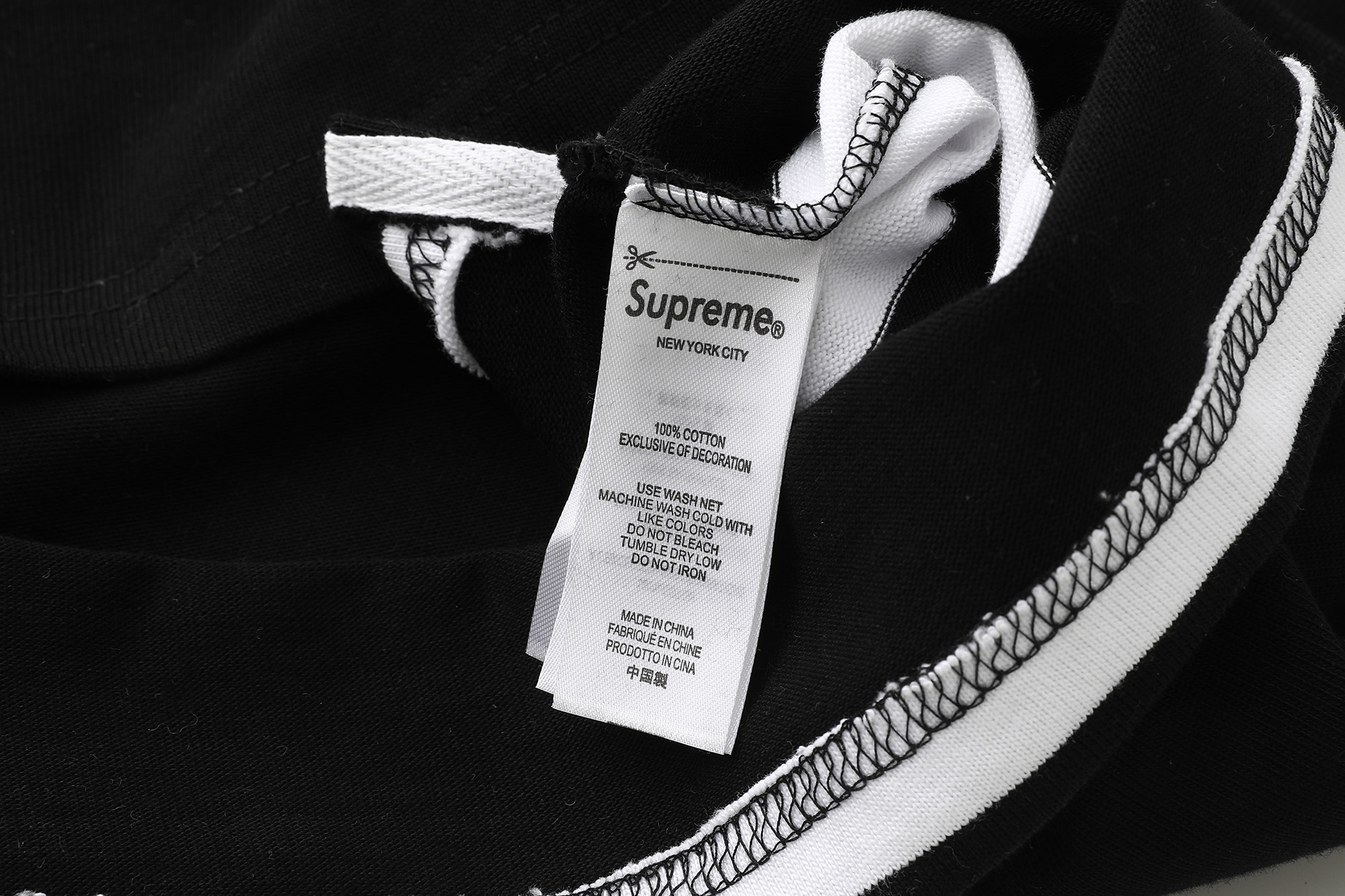 Supreme FW25 WEEK1 Stripe Rugby