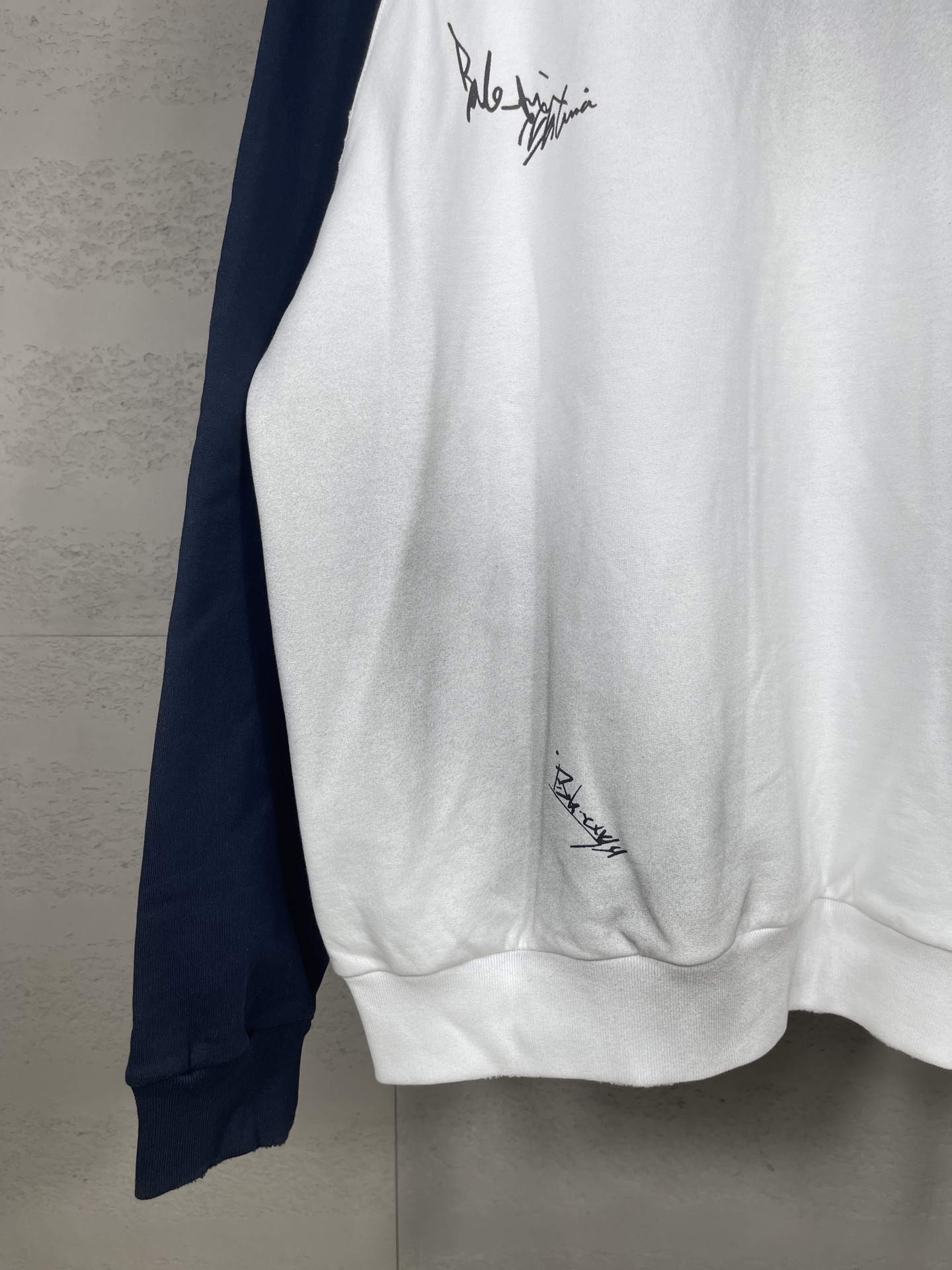 Balanciag@ Signature Print Hand-Painted Graffiti Cardigan Hoodie FW26