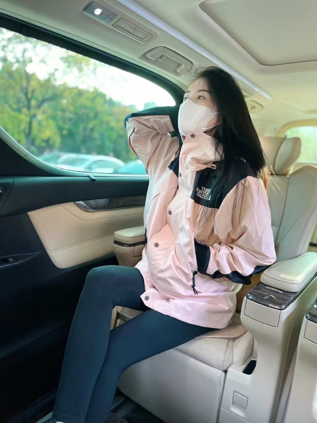 The North Face 1990 Mountain Gore-Tex Tech Jacket Pink