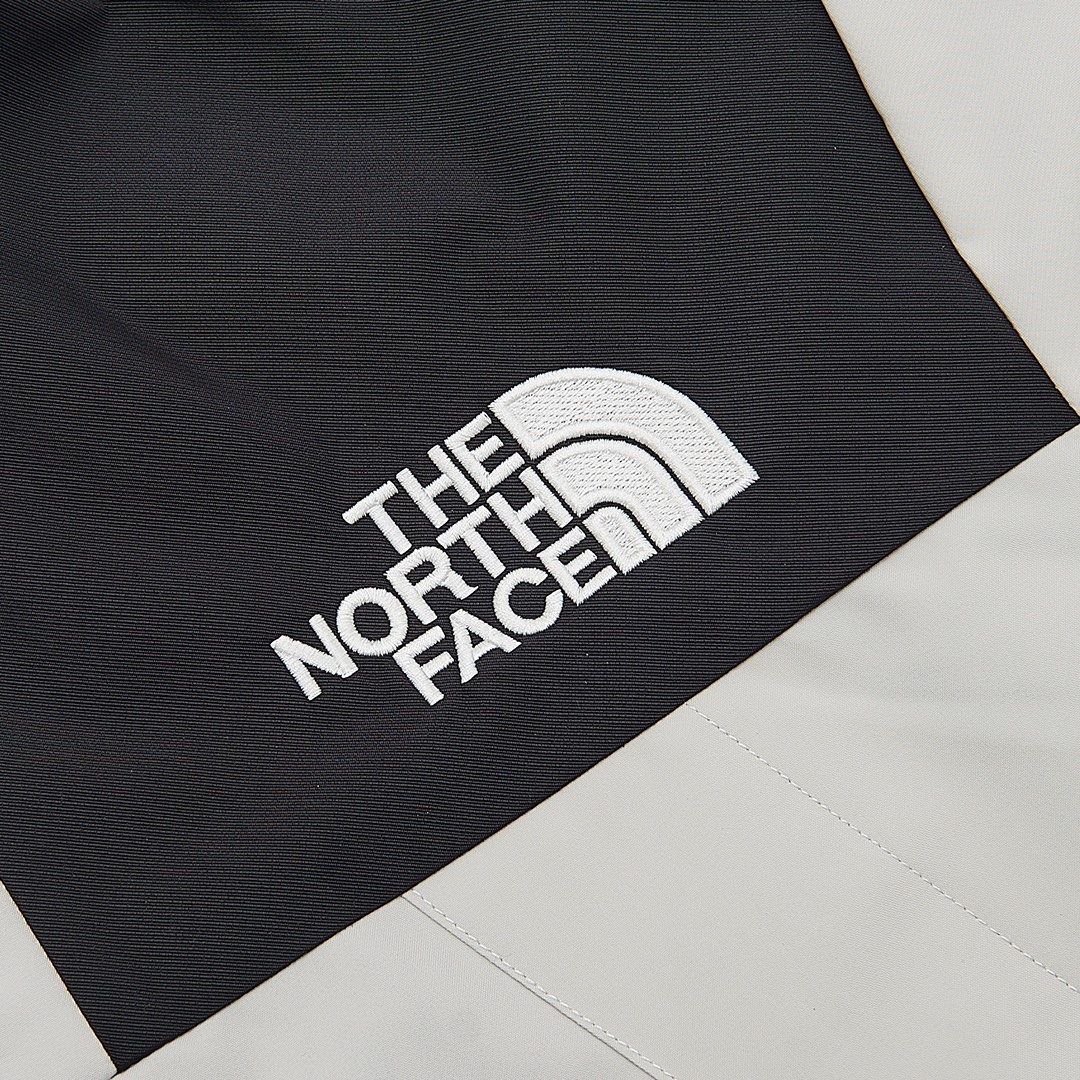 The North Face 1990 Mountain Gore-Tex Tech Jacket Grey