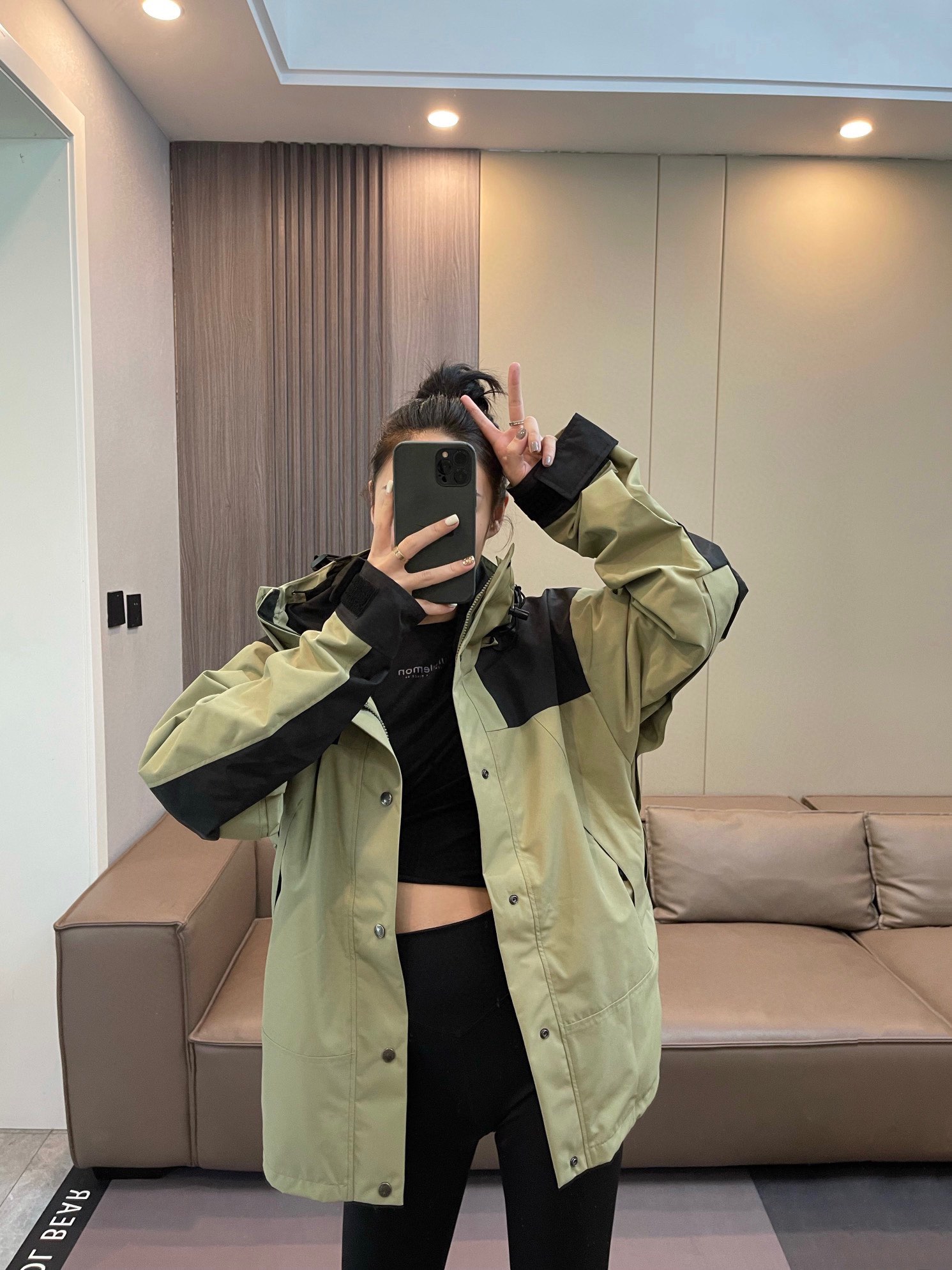 The North Face 1990 Mountain Gore-Tex Tech Jacket Army Green