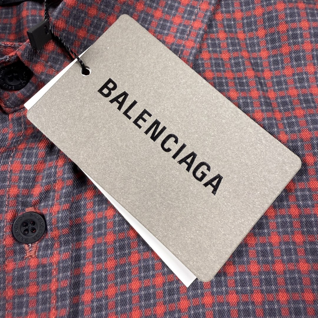 Balanciag@ Plaid Long-Sleeve Collared Shirt