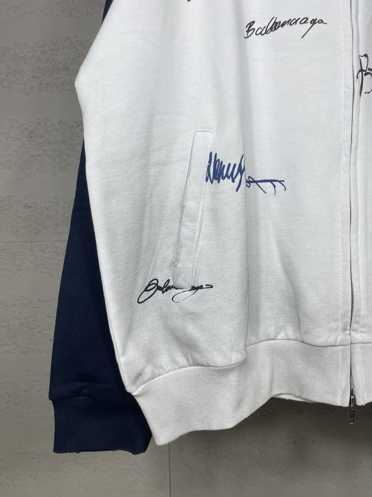 Balanciag@ Signature Print Hand-Painted Graffiti Cardigan Hoodie FW26