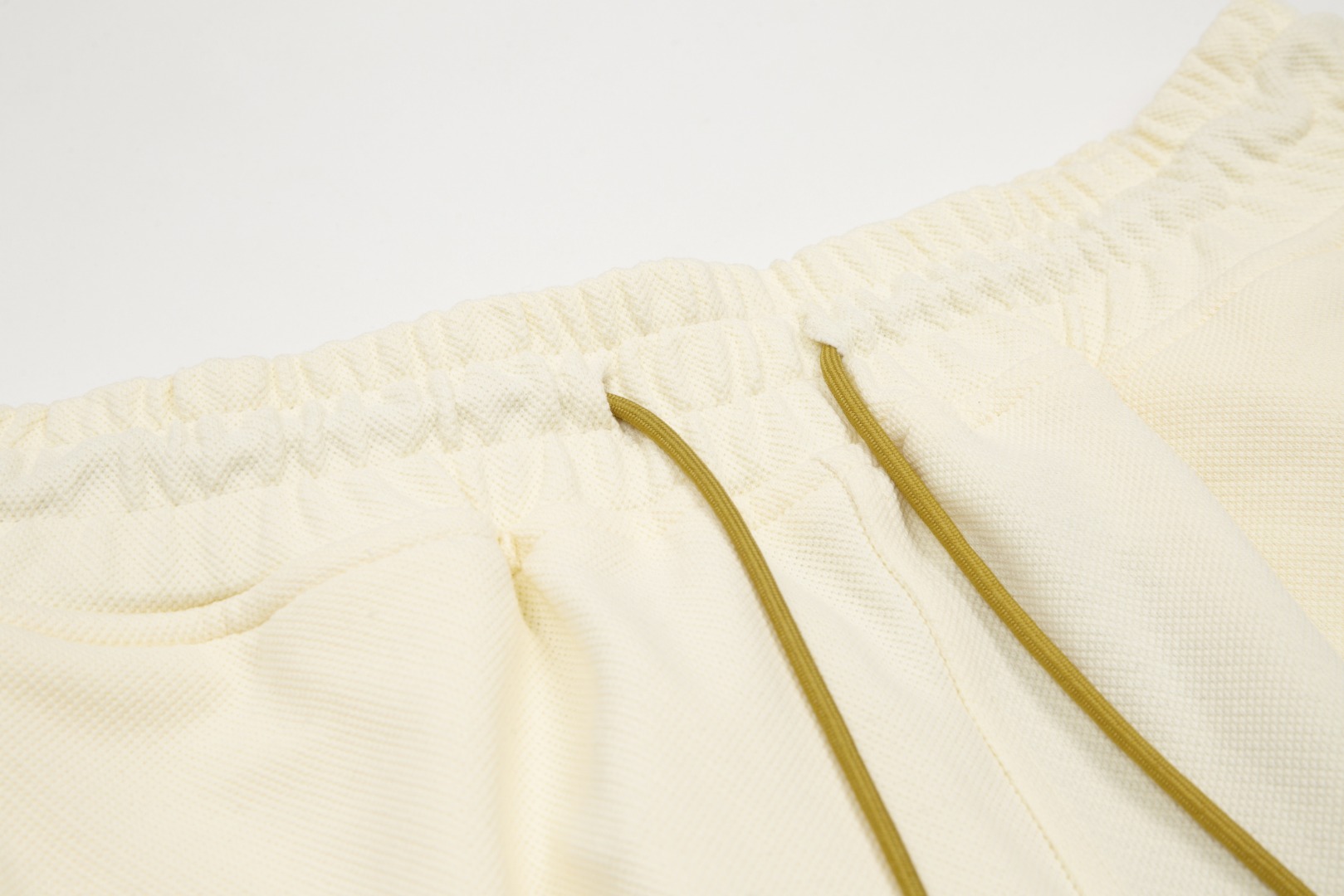 Rhud3 2023ss men's and women's classic pearl letter floral shorts