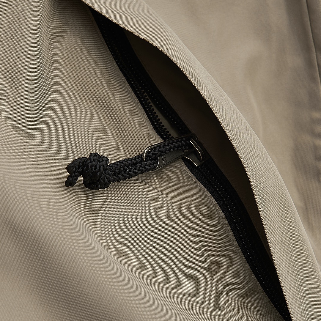 The North Face 1990 Mountain Gore-Tex Tech Jacket Olive Green