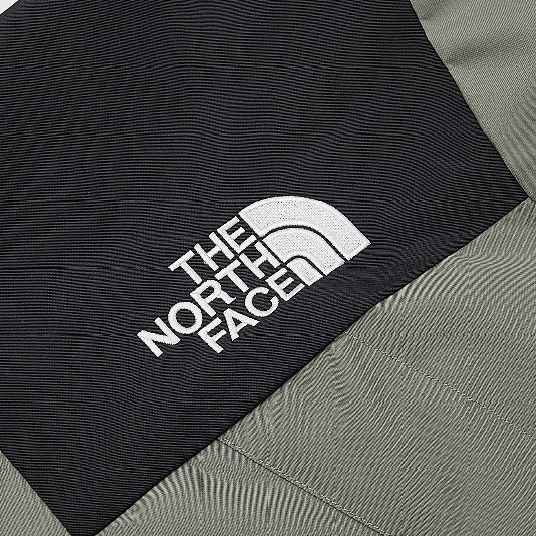 The North Face 1990 Mountain Gore-Tex Tech Jacket Tea Green