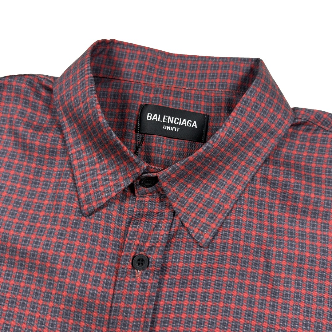 Balanciag@ Plaid Long-Sleeve Collared Shirt