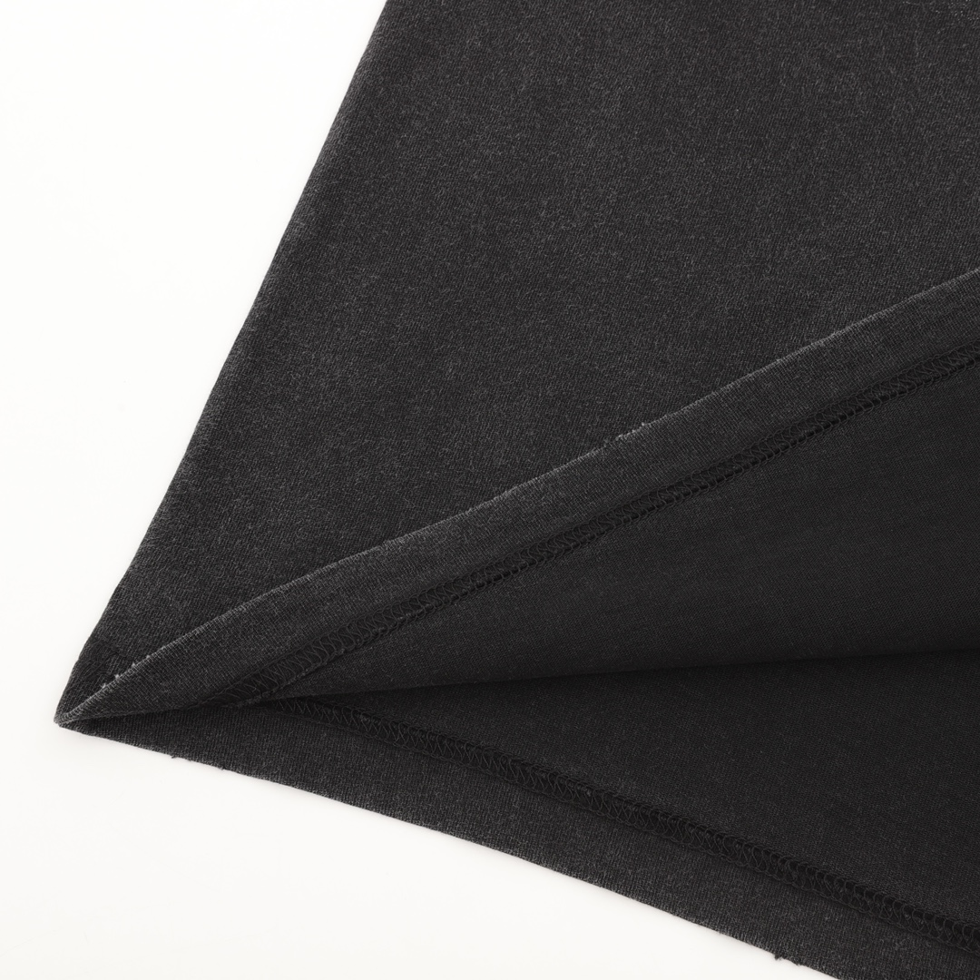 Balancig* Chest letter print T-shirt