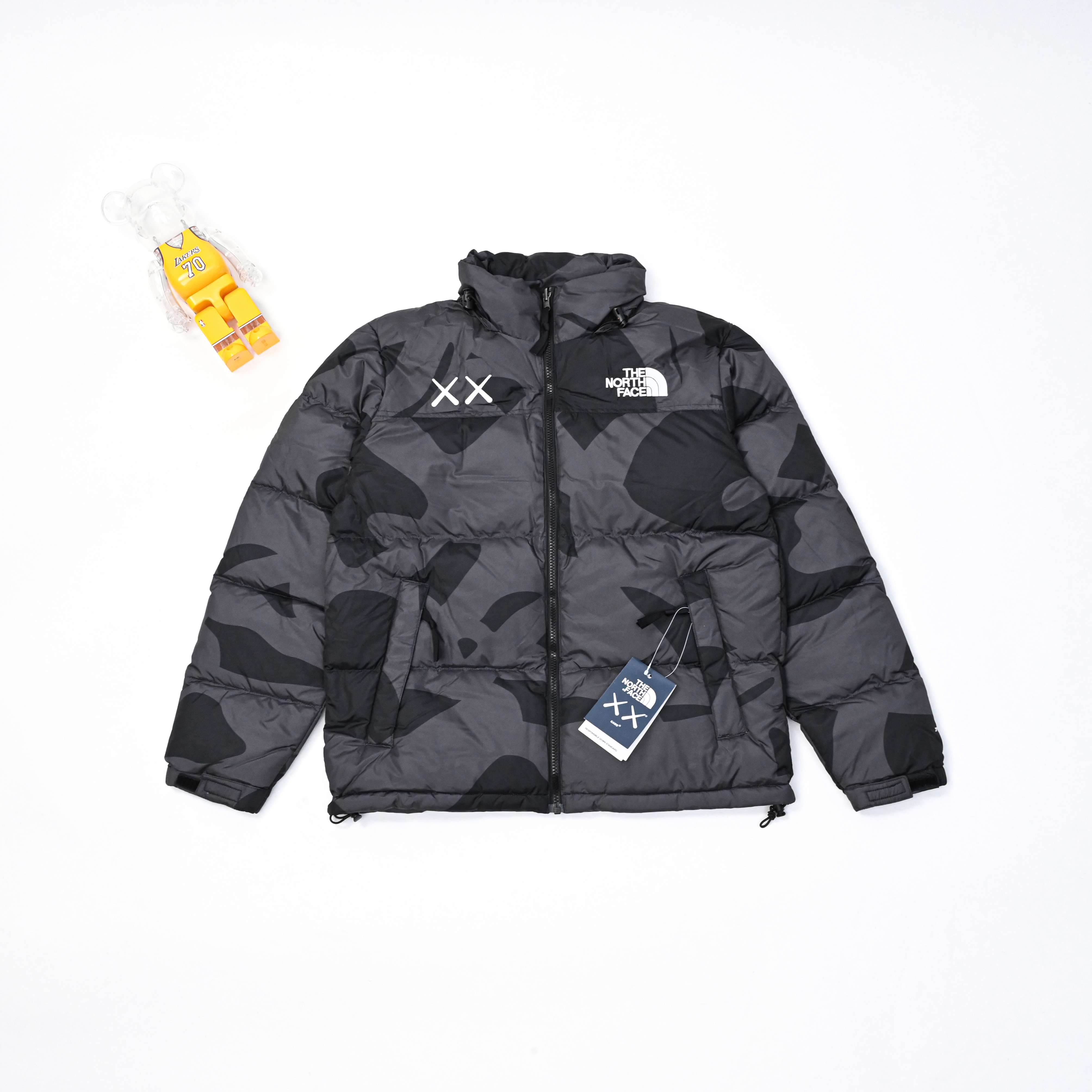 THE NORTH FACE