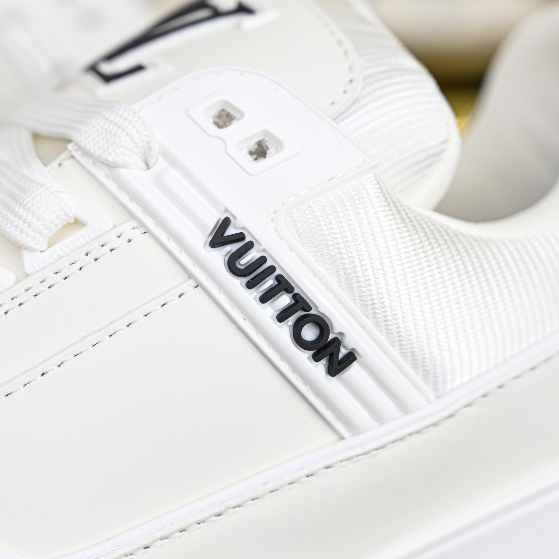 Louis Vuitton   Trainer