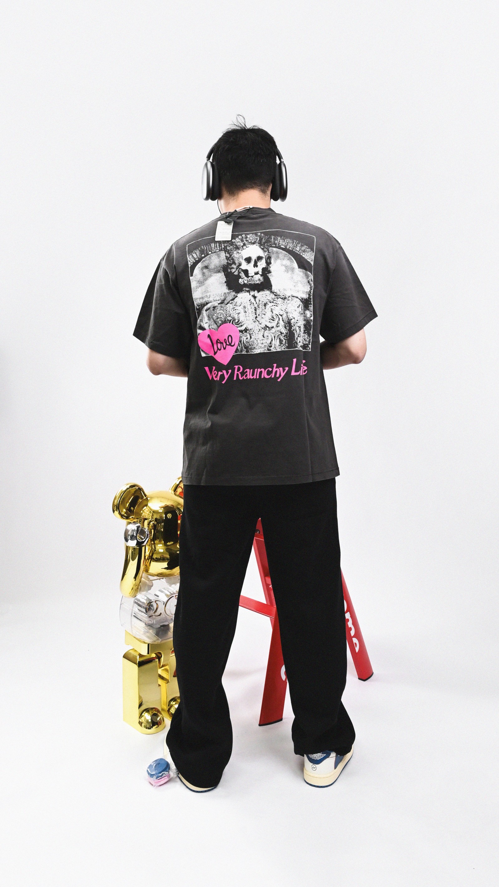 LOUIS VUITTON  Clothes