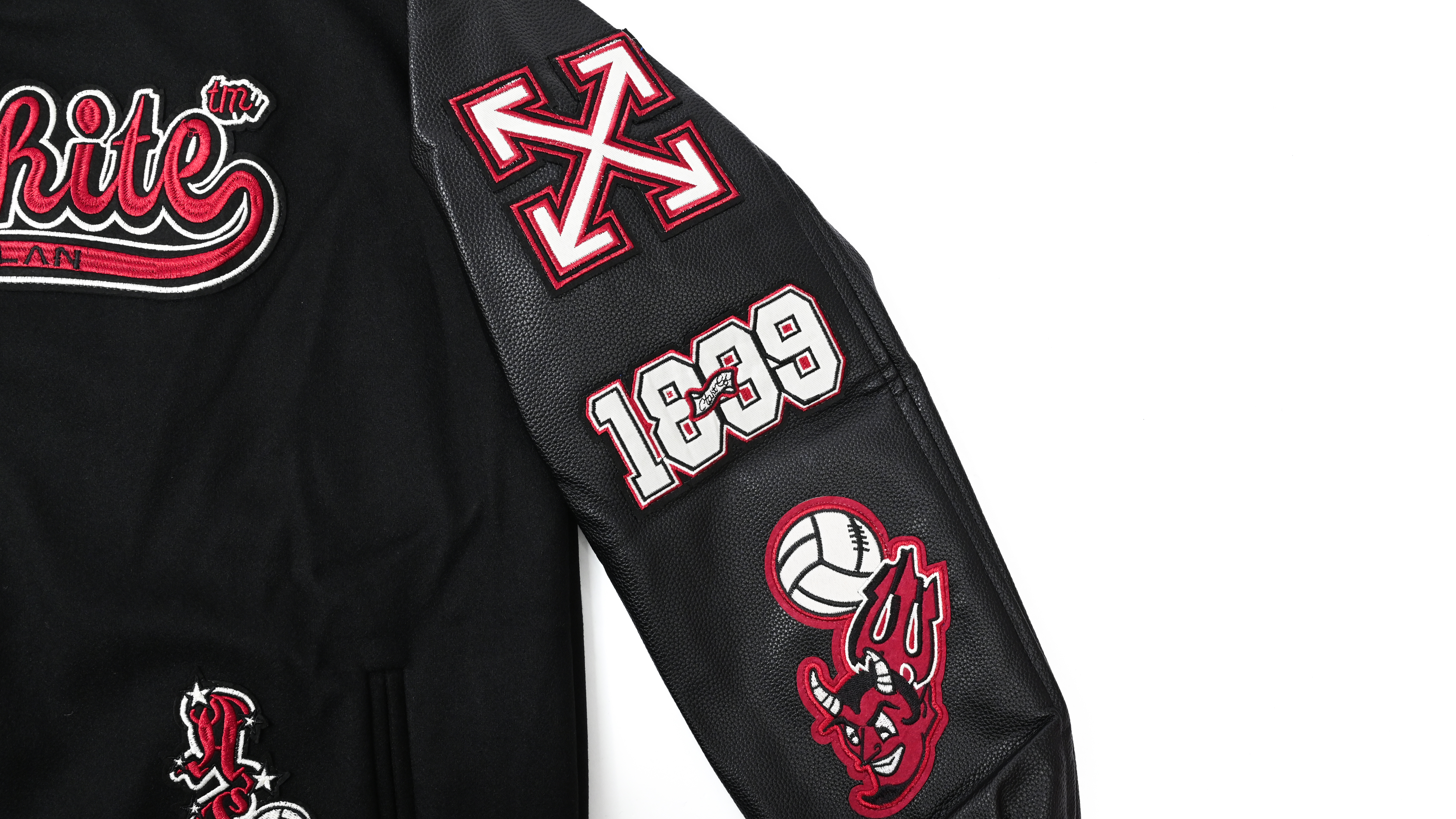 QEWBG Embroidered Devil Pattern Baseball Jacket