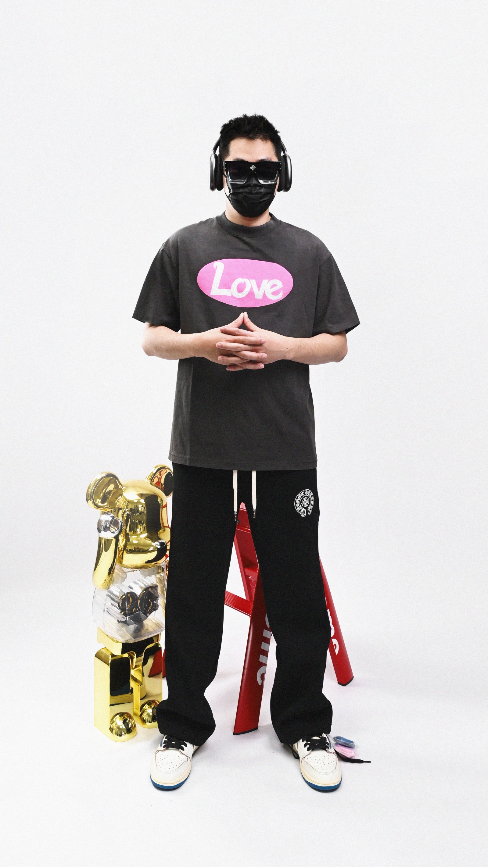 LOUIS VUITTON  Clothes