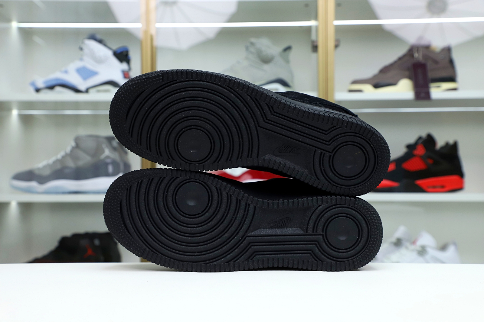 Nike Air Force 1 Low