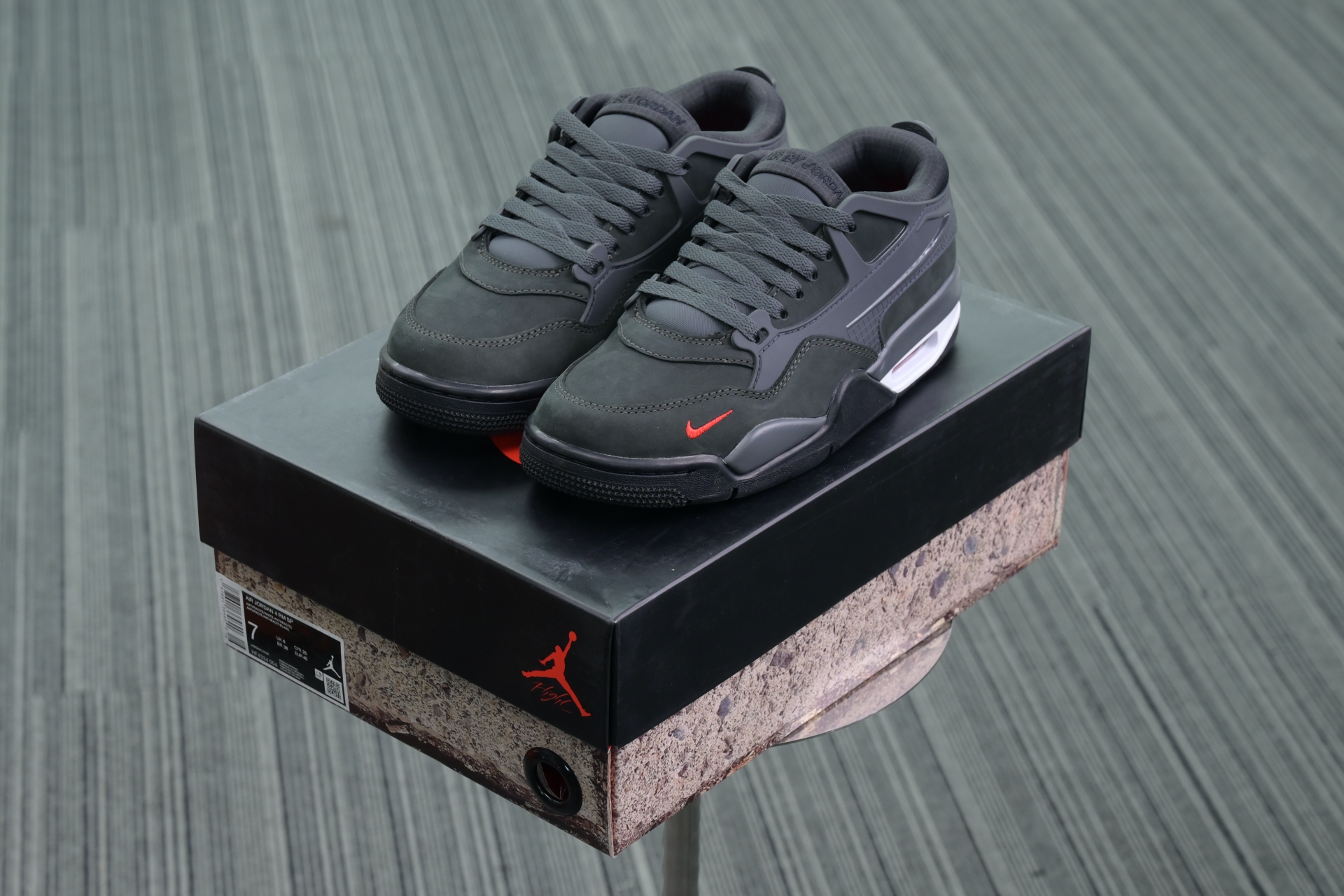 Nigel Sylvester x Jordan Air Jordan 4 RM SP “Anthracite”