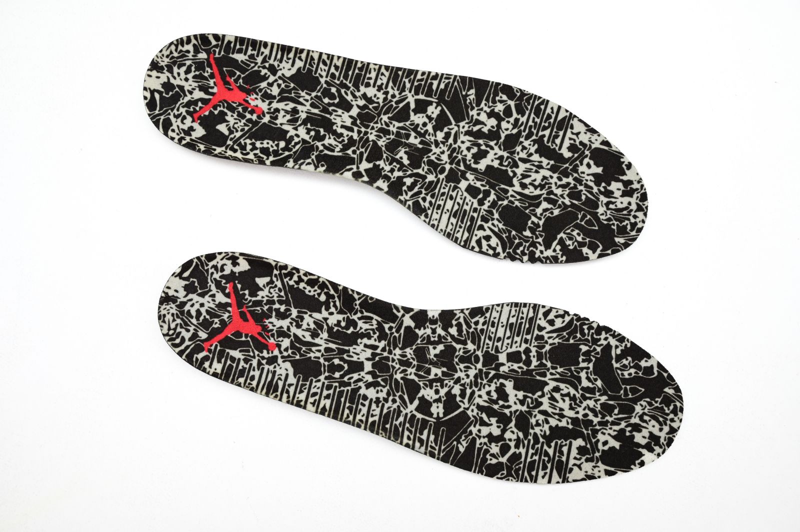 Travis Scott x Jordan Executive The Check