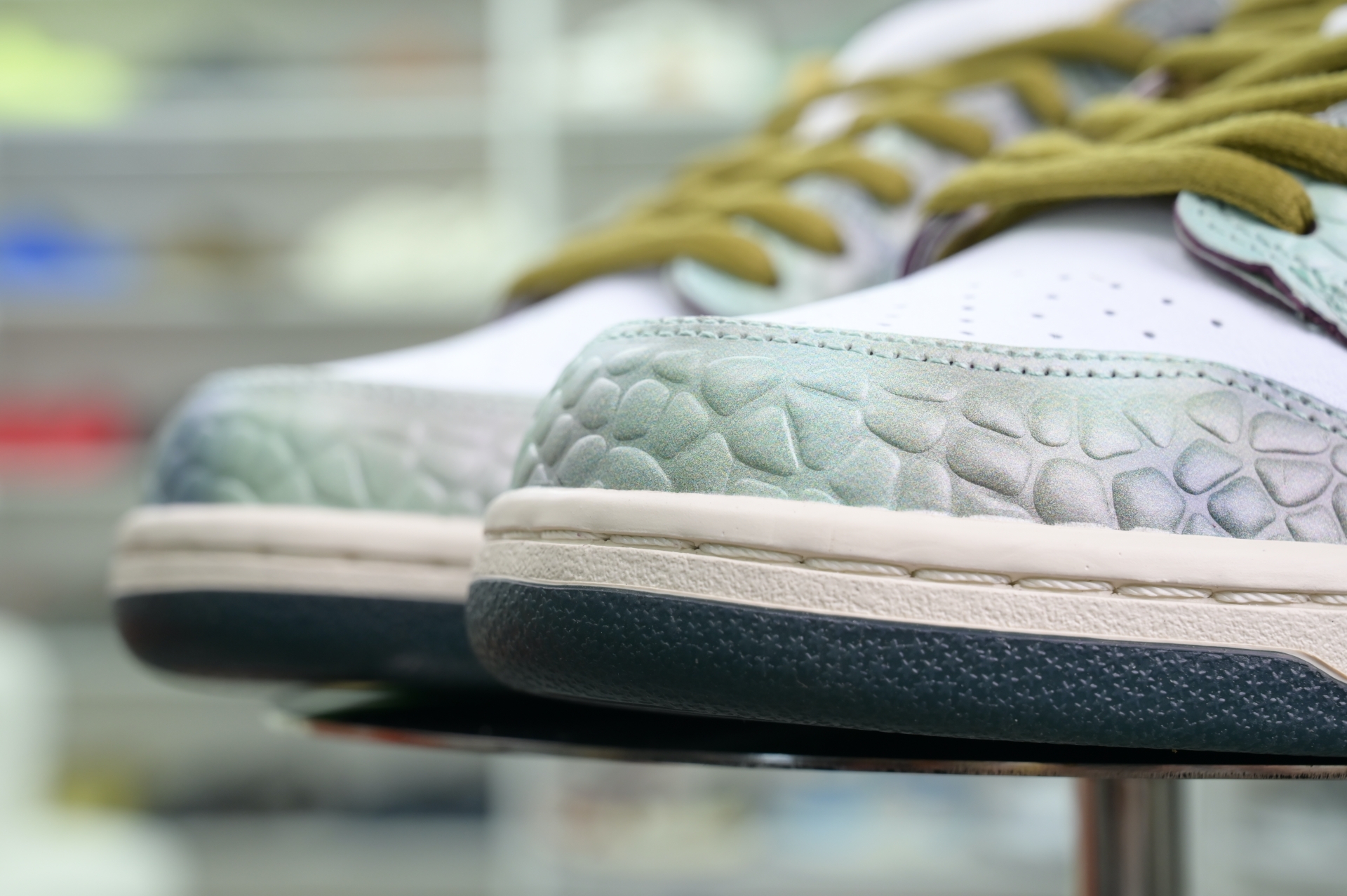 Alexis Sablone x Nike Dunk SB Low