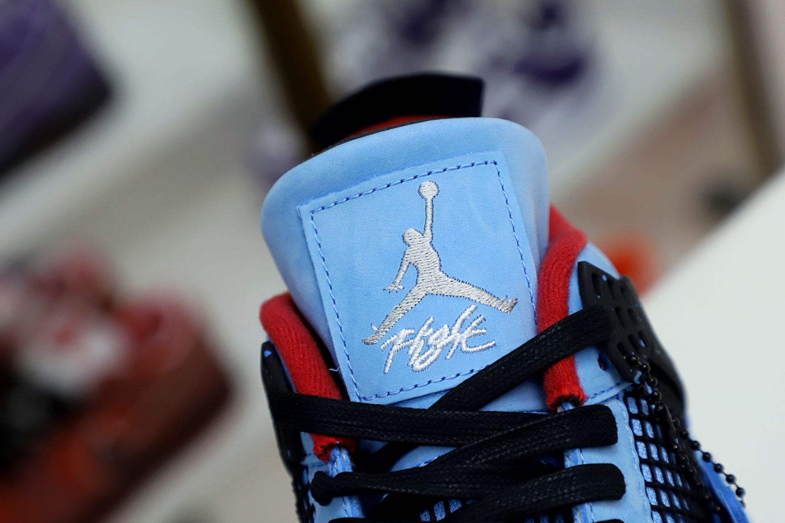 TRAVIS SCOTT X AIR JORDAN 4 RETRO 'CACTUS JACK' FRIENDS & FAMILY