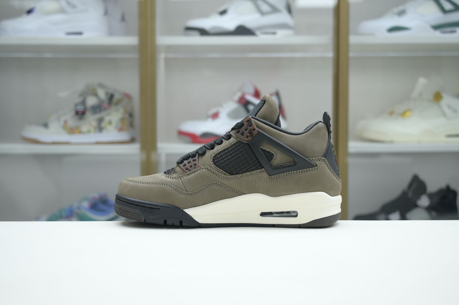 AIR JORDAN 4 RETRO COLOR