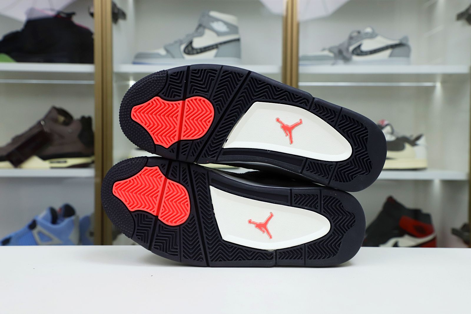 AIR JORDAN 4 RETRO 'TAUPE HAZE'