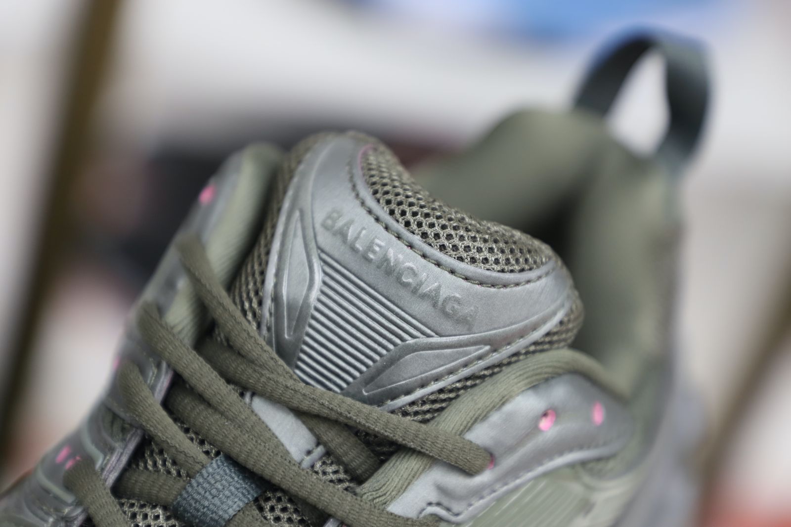 Balenciaga  Defender