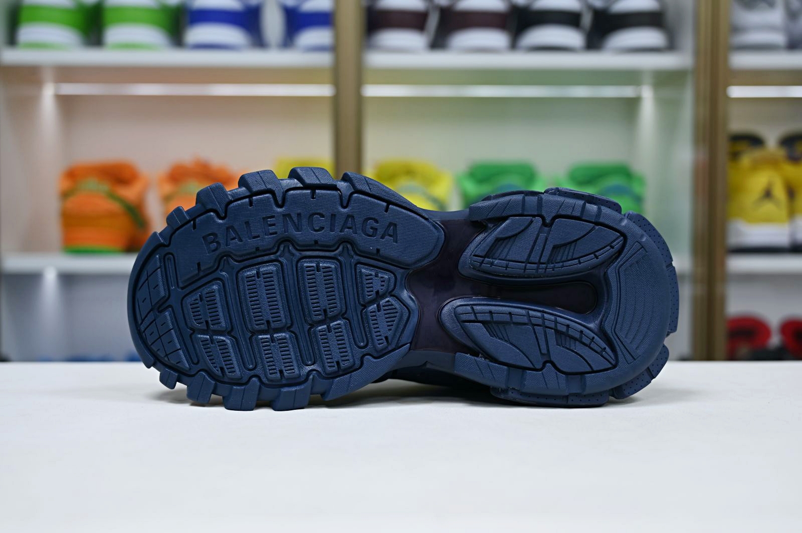 Balenciaga  Track（LED）