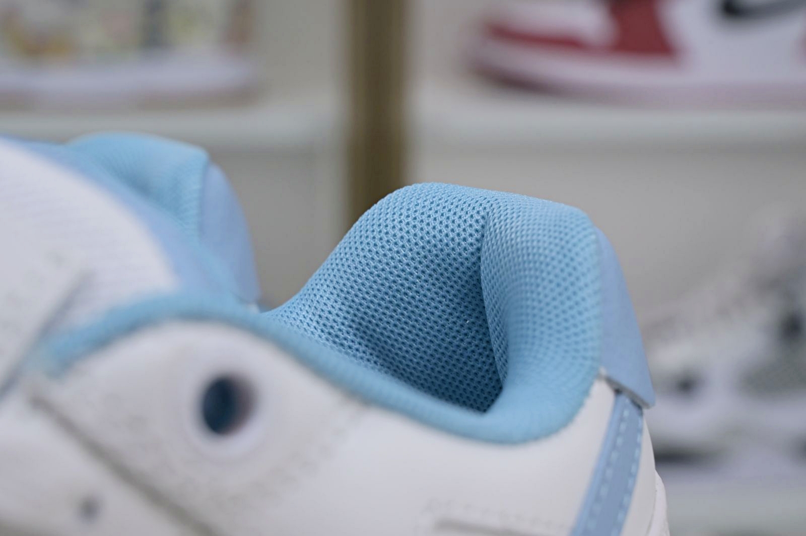 OFF-WHITE Ous Of Office