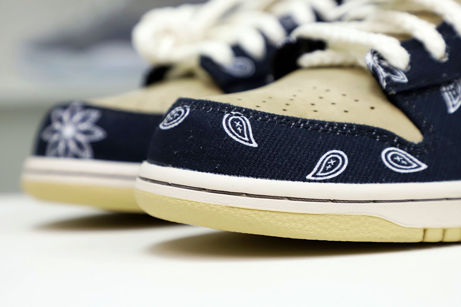 TRAVIS SCOTT X DUNK LOW PREMIUM QS SB 'CACTUS JACK'