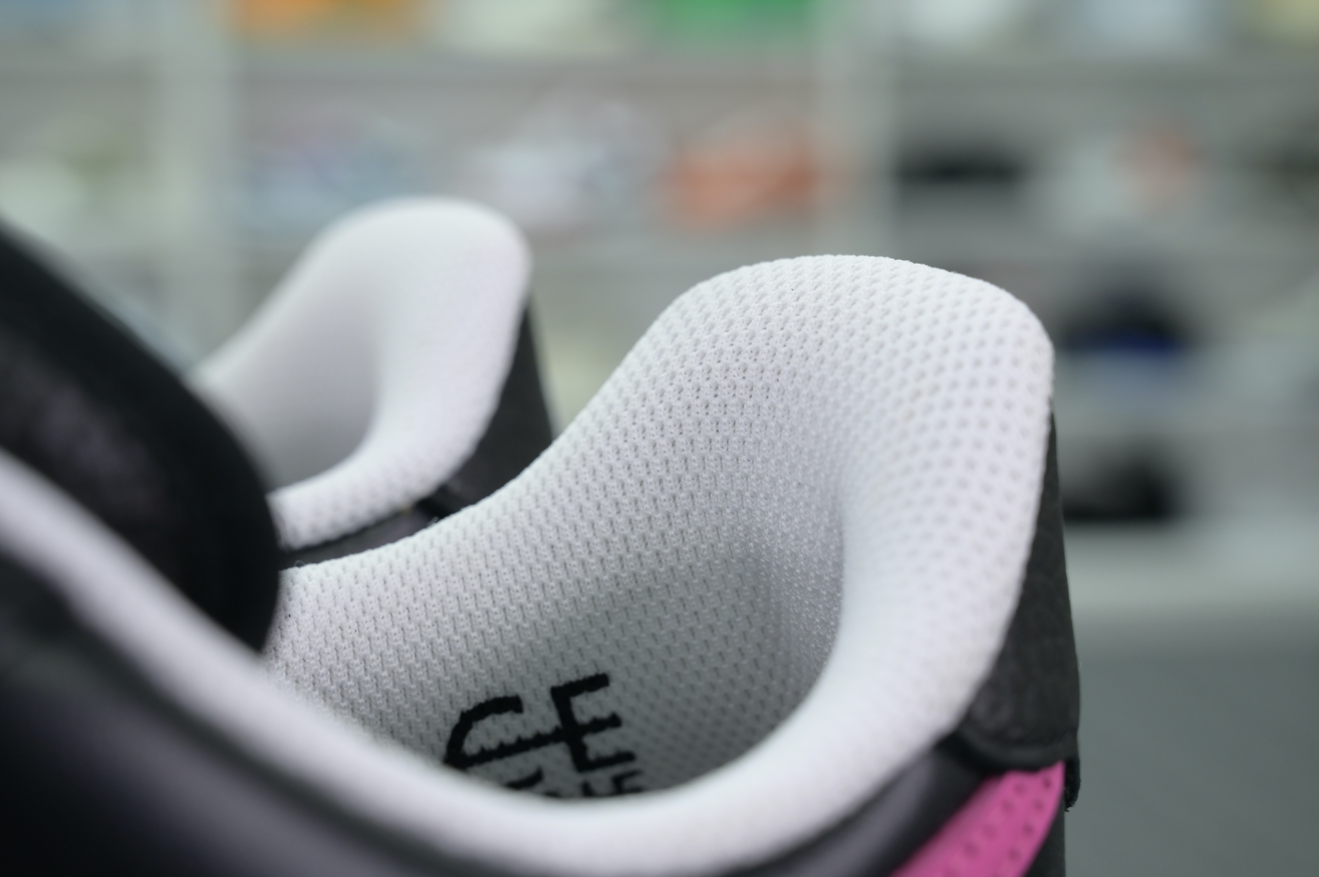 Peaceminusone x Nike Air Force 1 “Para- Noise 3.0”