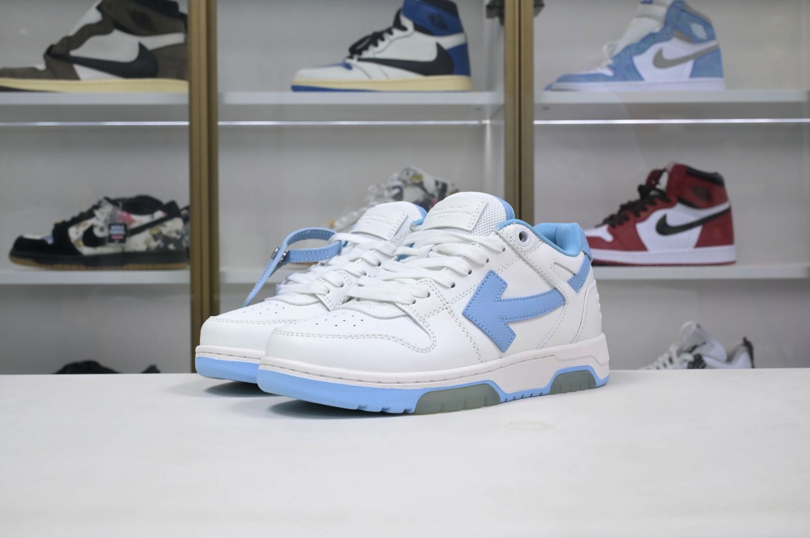 OFF-WHITE Ous Of Office